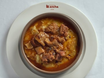 La Ancha, un referente gastronómico que tras un siglo de historia arranca cada día como si fuera su inauguración