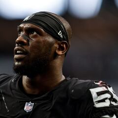 Las Vegas Raiders cortan a Chandler Jones tras arresto