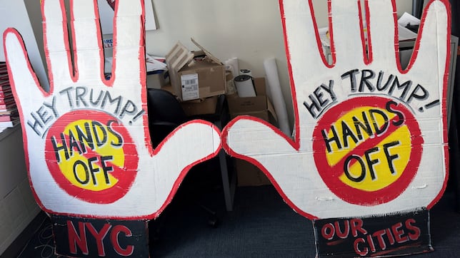 Need sign ideas for the No Kings protest? Here are some great slogans and banners for the rally today