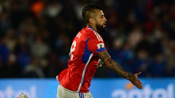 Arturo Vidal, mediocampista de Chile, espera un partido difícil contra Colombia.