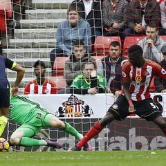 Alexis cerró el marcador para Arsenal con una fantasía