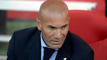 Real Madrid's French coach Zinedine Zidane
