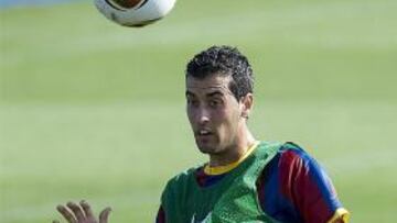 El Barça se entrena antes del Gamper ante la atenta mirada de Simeone