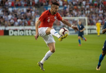 El 'Huaso' nació futbolísticamente en la UC, pero es seguidor de los azules y espera concluir su carrera en la U.