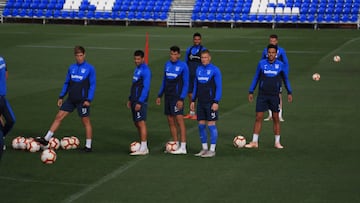El Zhar vuelve a ser baja en el Legan¨¦s por problemas f¨ªsicos