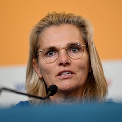 England manager Sarina Wiegman has a plan to beat Colombia without Lauren James