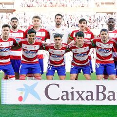 Aprobados y suspensos del Granada: la vida sin Bryan y con el Cacique no es mejor