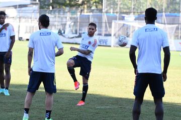 Los dirigidos por Reinaldo Rueda entrenaron en Río de Janeiro y esperan por su rival en la siguiente fase entre Uruguay o Paraguay.