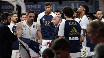 Pablo Laso, en un tiempo muerto en la derrota del Real Madrid en M&uacute;nich ante el Bayern.