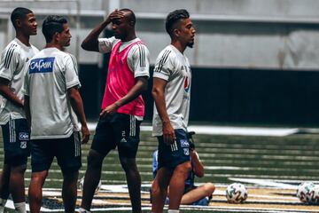 Millonarios entrenó en el Nicholson Fieldhouse de la UCF antes de enfrentar al Everton en Orlando por la Florida Cup.