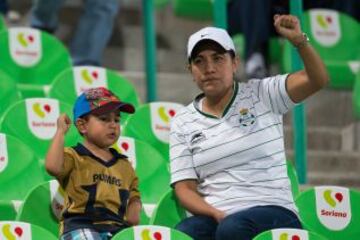 Santos vs Pumas en imágenes