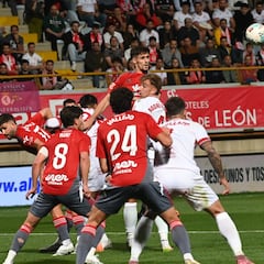 Lucas perdona la vida al Albacete