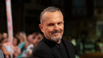 El cantante Miguel Bosé posa en la Alfombra Naranja para la presentación de la producción ‘Bosé Renacido’ de Movistar Plus+, en la XV edición del Festival de Televisión FesTVal de Vitoria, a 5 de septiembre de 2023, en Vitoria- Gasteiz, Álava, País Vasco (España). El FesTVal de Vitoria-Gasteiz 2023, reúne a todos los profesionales de la televisión con el público en la capital de Euskadi desde hoy, hasta el próximo sábado, 9 de septiembre. Durante el evento, se presenta programas con un gran impacto en la televisión española y, además cuenta con la puesta en escena de la mítica Alfombra Naranja y con un merecido homenaje a Iñaki Gabilondo, quien será investido como el presidente de Honor del FesTVal.
05 SEPTIEMBRE 2023;FESTVAL;MOVISTAR;TELEVISIÓN;PRODUCCIÓN;PÚBLICO;HONOR;FESTIVAL
Iñaki Berasaluce / Europa Press
05/09/2023