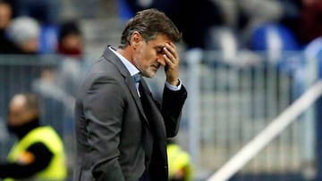M¨ªchel, al borde del despido: "No me corresponde a m¨ª responder sobre mi futuro..."
