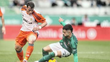 Partido de la jornada 18 de LaLiga Hypermotion entre Racing de Ferrol y Oviedo.