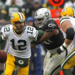 Los Packers vencen a los Raiders con más oficio que arte