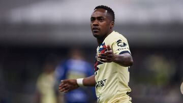 Renato Ibarra regresa a los entrenamientos con América