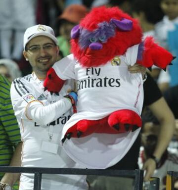 Ambientazo previo al Real Madrid-Milán