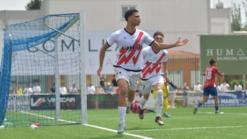 El Rayo B de Etienne Etoo se la juega: “Por el escudo que llevamos con orgullo”