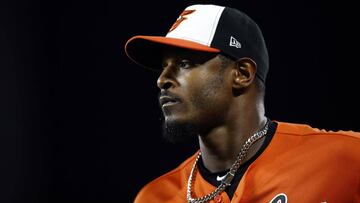 File-This Sept. 29, 2018, shows Baltimore Orioles right fielder Adam Jones running off the field between innings of the second baseball game of a doubleheader against the Houston Astros, in Baltimore. A person familiar with the negotiations tells The Associated Press that outfielder Adam Jones and the Arizona Diamondbacks have agreed to a one-year contract. The person spoke on condition of anonymity Sunday, March 10, 2019, because the agreement was subject to a successful physical. (AP Photo/Patrick Semansky, File)