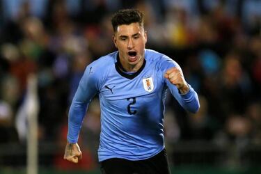 Giménez not thinking about Atlético exit as he eyes Salah clash at World Cup