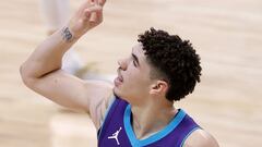 CHARLOTTE, NORTH CAROLINA - JANUARY 09: LaMelo Ball #2 of the Charlotte Hornets reacts following a three point basket during the second quarter of their game against the Atlanta Hawks at Spectrum Center on January 09, 2021 in Charlotte, North Carolina. NOTE TO USER: User expressly acknowledges and agrees that, by downloading and or using this photograph, User is consenting to the terms and conditions of the Getty Images License Agreement.   Jared C. Tilton/Getty Images/AFP
 == FOR NEWSPAPERS, INTERNET, TELCOS &amp; TELEVISION USE ONLY ==