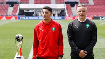 Será el primer enfrentamiento de la historia entre ambas selecciones juveniles: este domingo 19 de octubre habrá un nuevo capítulo para escribir en la historia del ‘Mundialito’.