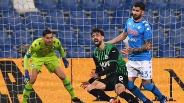 Napoli empató 3-3 con Sassuolo por Serie A.