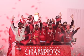 La ciudad de Liverpool volcada con el conjunto Red tras conseguir el vigsimo titulo de liga de su historia.