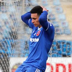 La U se queda sin su patrón y llega golpeada al Superclásico