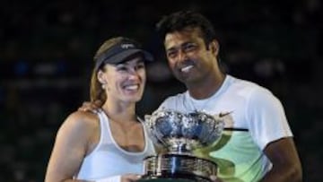 Nueve a&ntilde;os despu&eacute;s, Martina Hingis otra vez campeona