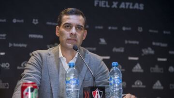 Rafael Márquez durante la conferencia de prensa del Atlas