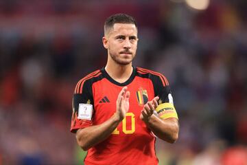 Eden Hazard, con el brazalete de capitán de Bélgica al finalizar el encuentro contra Croacia, su último partido como internacional con los 'red devils'.