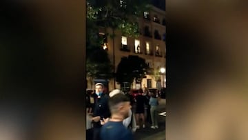 Madrid residents celebrate 2 May festivities from their balconies in Malasaña