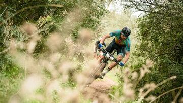 27/02/17 CILCISMO MOUNTAIN BIKE BBT
ANDALUCIA BIKE RACEPRESENTED BY SHIMANO
TERCERA ETAPA
FERREIRA
FOTO ENVIADA JUAN.ANTONIO.GUTIERREZ.