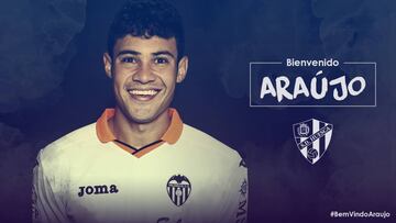 Vinicius Araujo, presentado: "Quiero triunfar en el Huesca"