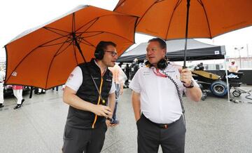 Andreas Seidl, jefe de McLaren F1, y Zak Brown, CEO de McLaren Racing.