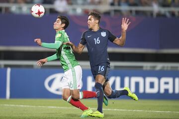 Actualmente se encuentra en la búsqueda de brillar en la Eredivisie con el Groningen, cuyas actuaciones también lo llevaron a Toulon.