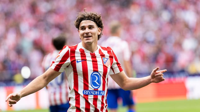 Julián Alvarez: “Le ofrecí a Nico que chutara la falta, él me dijo ‘pégale tú...”