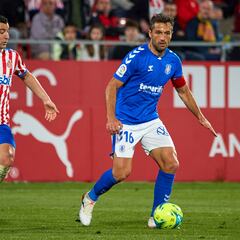 Aitor Sanz seguirá de blanquiazul
