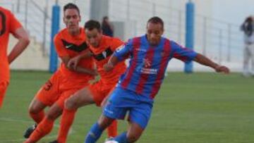 El Córdoba puso la intensidad en el amistoso ante el Levante.