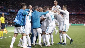 El Madrid de fútbol y baloncesto ofrecerán este domingo a la afición sus títulos