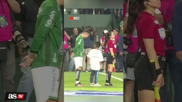 Antes del partido entre León y Tigres, un pequeño aficionado vivió un momento inolvidable al pasar un rato con el colombiano.