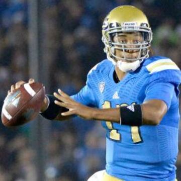 Brett Hundley con la universidad de UCLA.