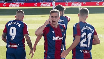De Frutos le dedica su primer gol en Primera Divisi¨®n a su mujer.
