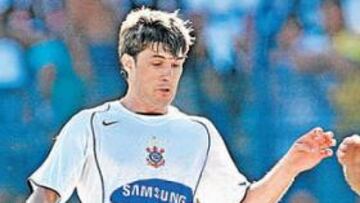 <b>CUESTIÓN DE HORAS. </b>Gustavo Nery se convertirá hoy en jugador del Zaragoza.