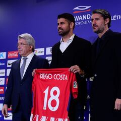 Multitudinaria presentaci¨®n de Diego Costa y Vitolo