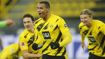 Soccer Football - Bundesliga - Borussia Dortmund v VfL Wolfsburg - Signal Iduna Park, Dortmund, Germany - January 3, 2021 Borussia Dortmund's Manuel Akanji celebrates scoring their first goal Pool via REUTERS/Leon Kuegeler DFL regulations prohibit an