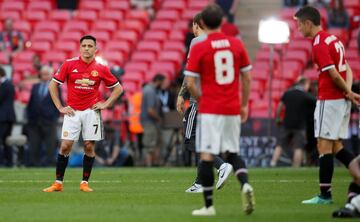 El ingrato partido de Alexis Sánchez en la final de la FA Cup