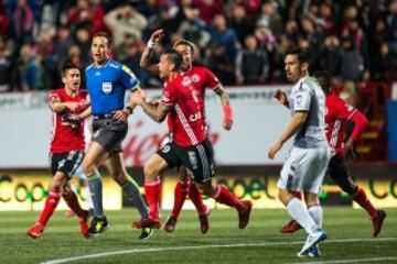 Los Xolos vencieron 3-2 a los esmeraldas, sin embargo, al final quedaron fuera tras el 3-0 de la ida. Así se vivió el partido en el Caliente.